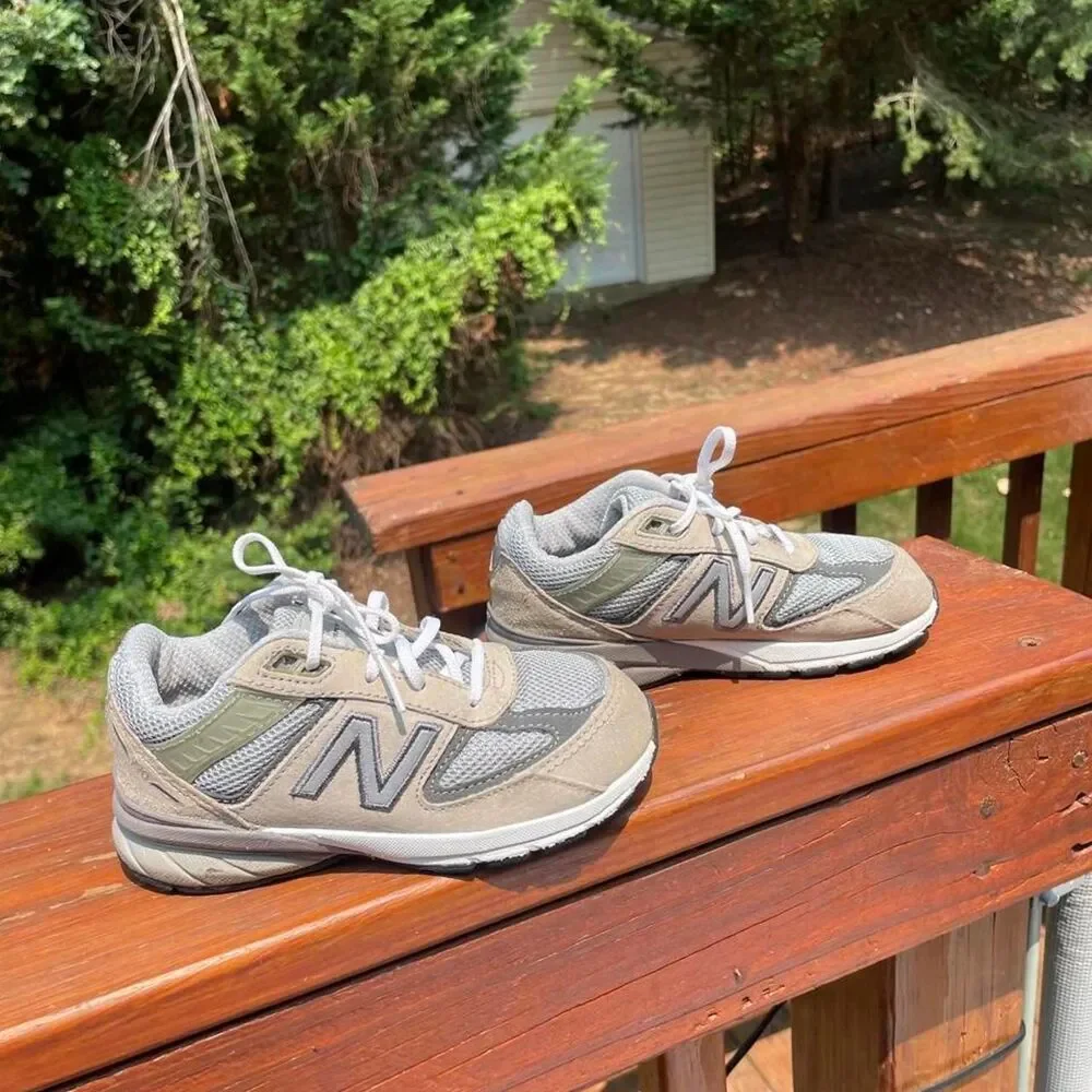 New balance 990 Toddler 10 Grey and White Trainers